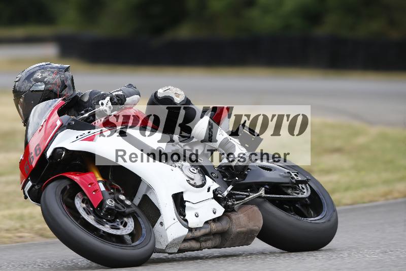 /32 07.07.2025 Plüss Moto Sport ADR/Freies Fahren/666